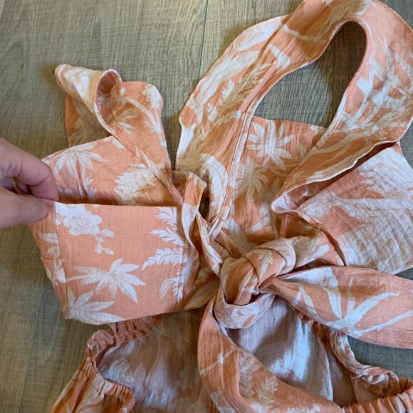 H&M NWT jumpsuit with ruffle straps and open back with ties. Size small. - Picture 9 of 12